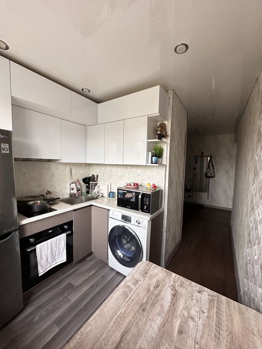 продам 2х ком кв 48кв