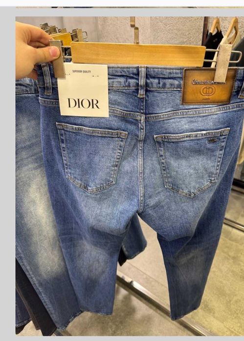 blugi modele noi dior