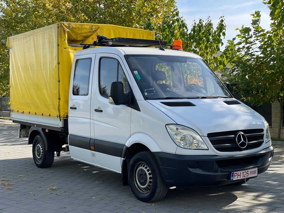 Mercedes Sprinter 313 CDI DOKKA 7 LOCURI 2010