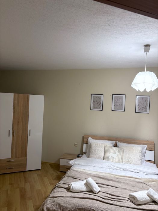 Дава се под наем Двустаен апартамент в Сандански - 65 кв.м за 61.2 € - Снимка #1