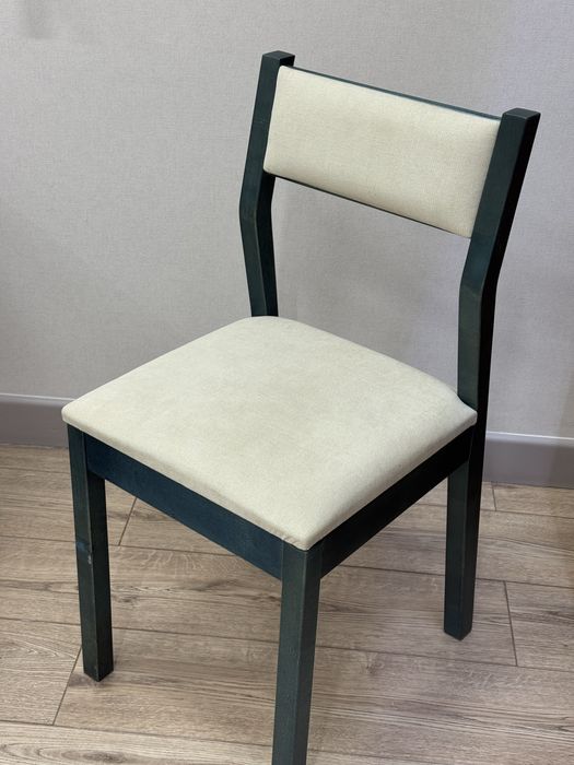 Продам стулья 8 шт