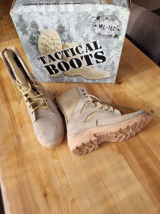 Bocanci Militari Vara