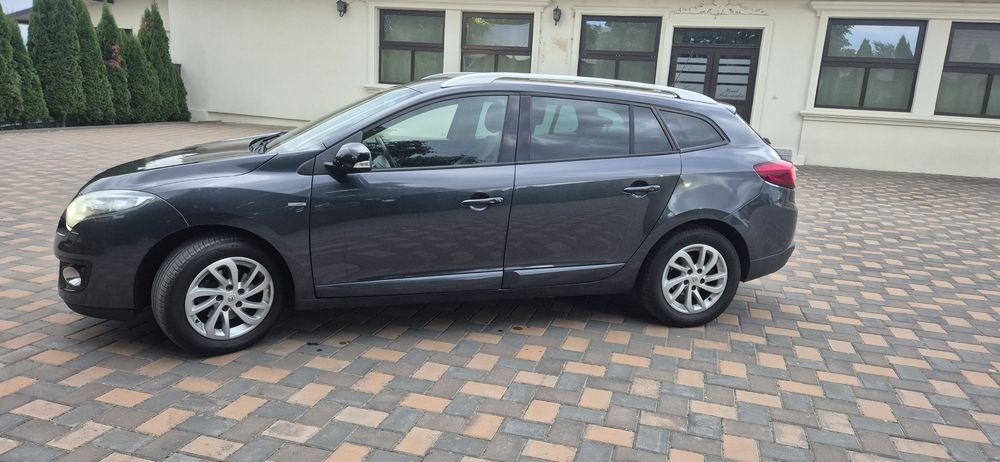 RENAULT Megane 2013 — imagine 2