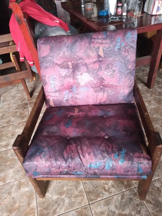 Дървени фотьойли