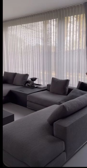 Curățare canapele saltele mochete și covoare + alte servicii