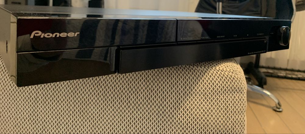Pioneer DVD домашно кино 5 + 1