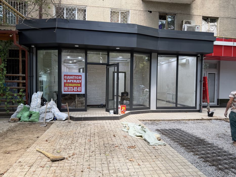 Сдается в аренду офис, орентир метро Новза. 113 квадратов с ремотом.