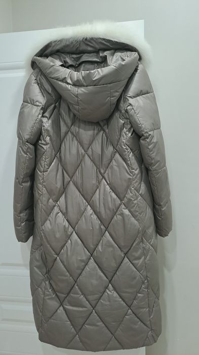 Продам зимнию куртку
