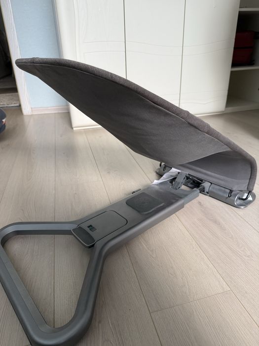 Шезлонг ErgoBABY