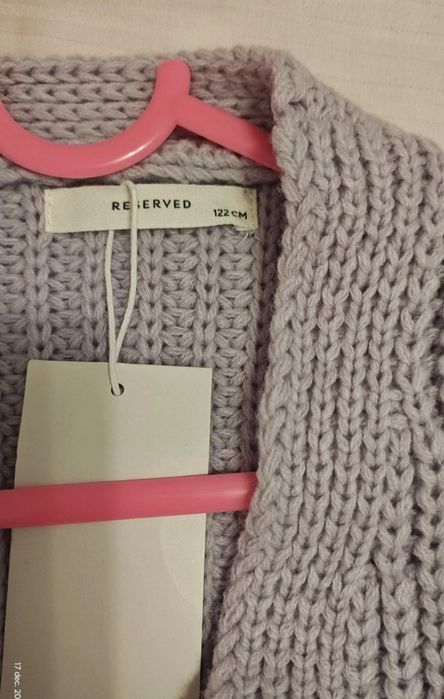Cardigan Reserved  122