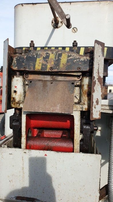 Пневматична Преса PAD-63A