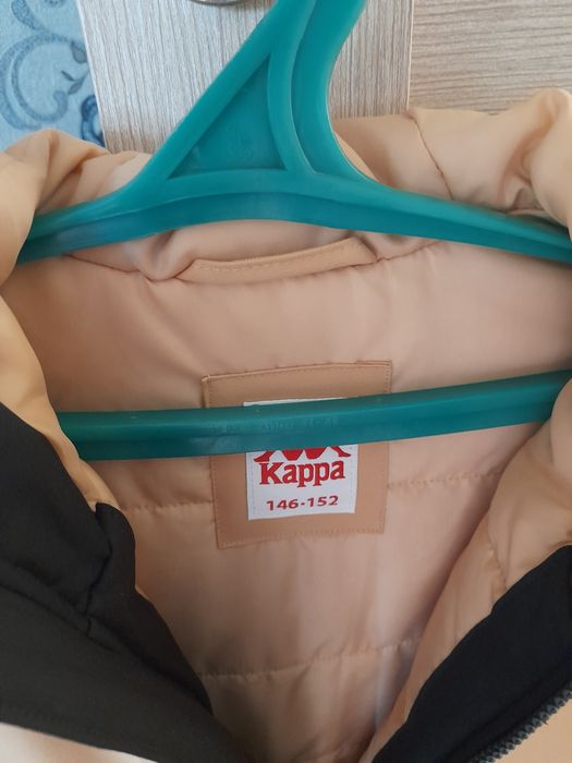 Продам куртку осень ,весна