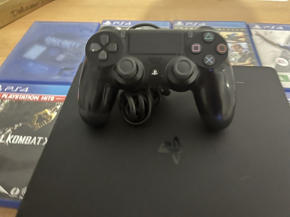 PlayStation 4!! + 6 Jocuri