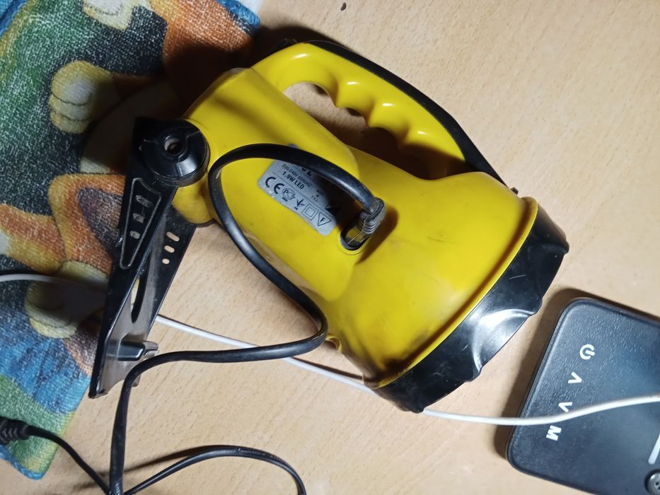 Продам фонарь цена 2.500