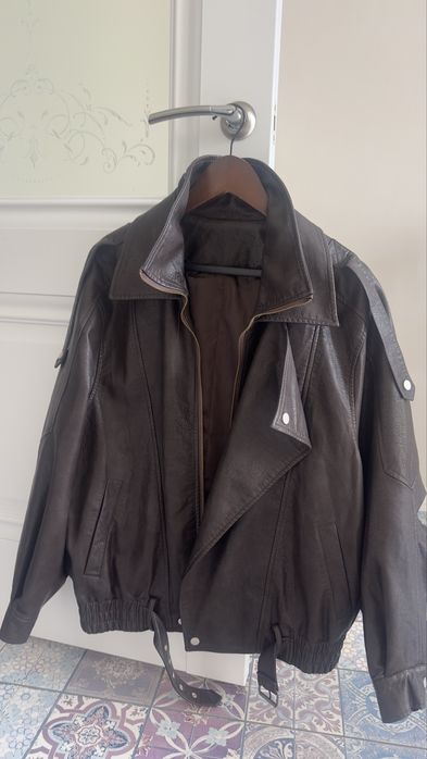 Продам шоколадный бомбер s-m