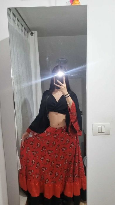 Costum tigănesc, de inchiriat