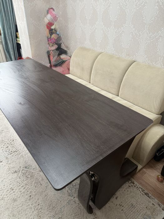 Срочно продам диван