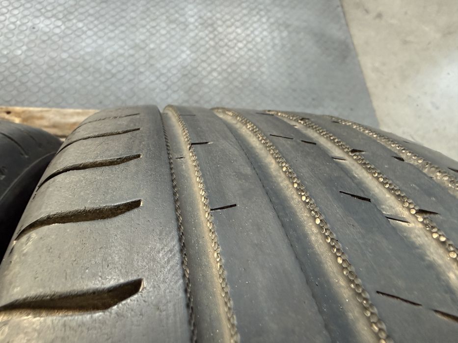 4бр. Летни Гуми С Борд 215/45ZR/17 -NOKIAN+SAILUN- DOT:0524+5119- 5.4мм+5.6мм