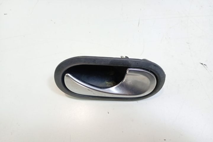 Maner interior usa Renault Modus prima generatie