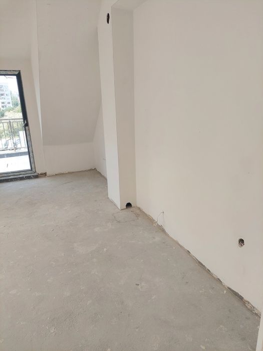 Продавам 4 стане апартамент кв.Овча