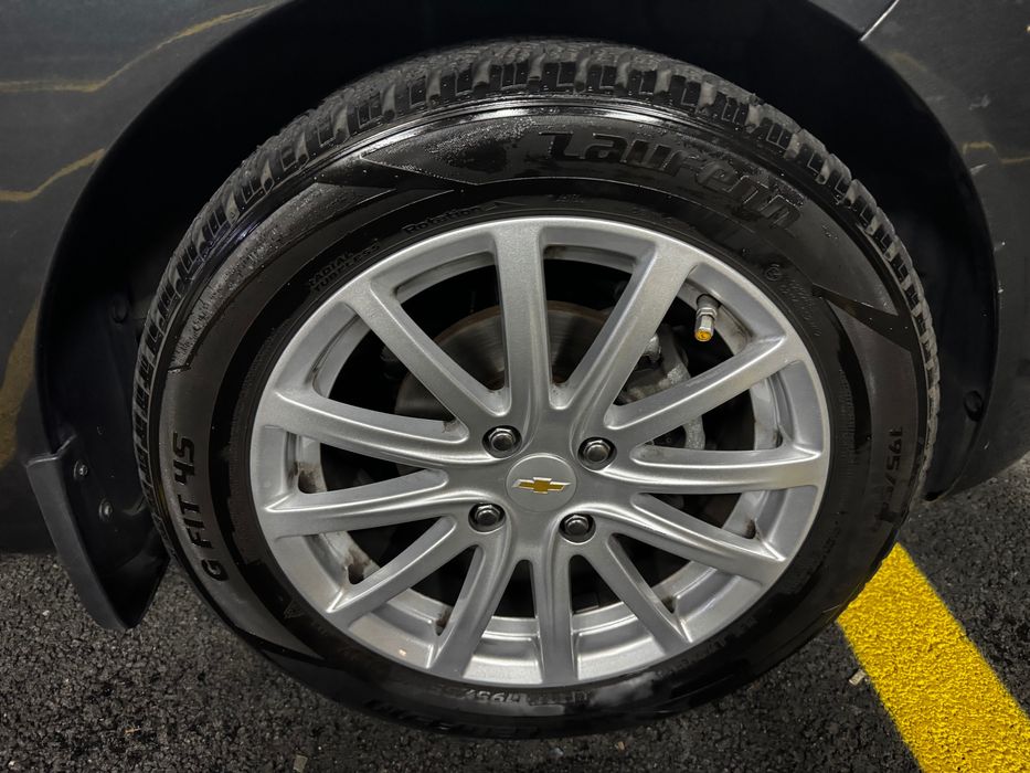 Spark 4 - позиция сотилади