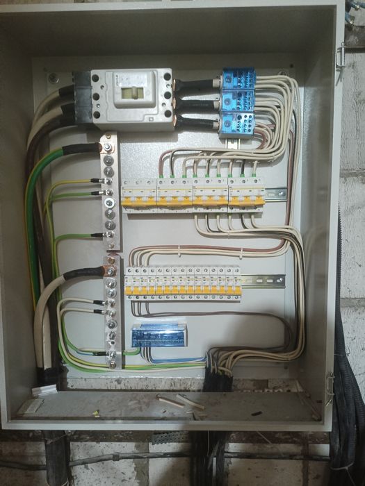 Электрик со стажем