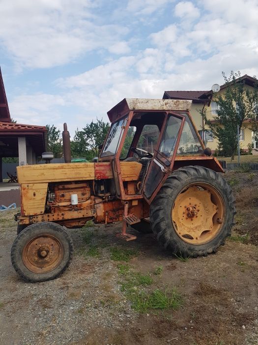 Vand tractor UTB 650