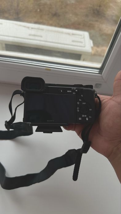 Видеокамера и петличка