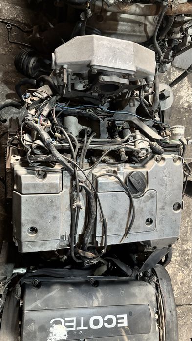 Двигатель мерседес 111 мотор плита обьем 2.2