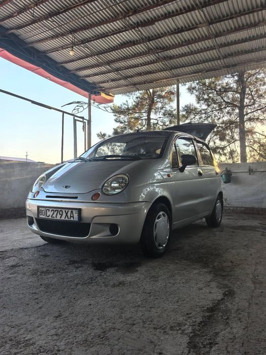 Автомобиль Сотилади