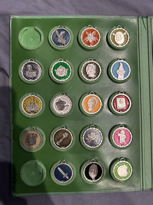 Продам легендарные медальоны Шрека