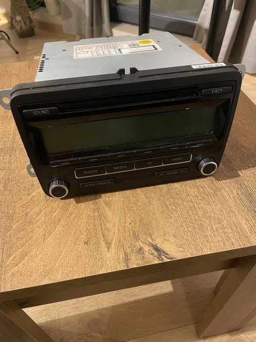 Оригинално VW радио 1K0 035 186 AA – Scirocco / Golf