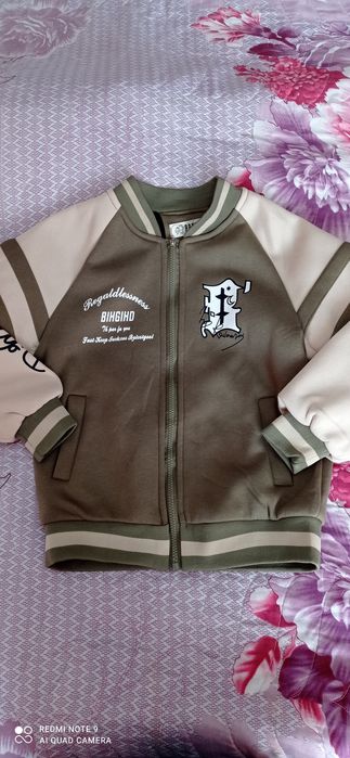 Ветровка тёплая размер L в идеальном состоянии