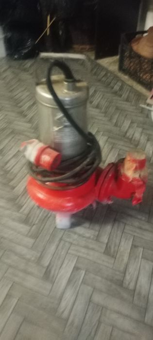 Vand Pompa sumersibila Lowara  380.Motor 2,2 Kv