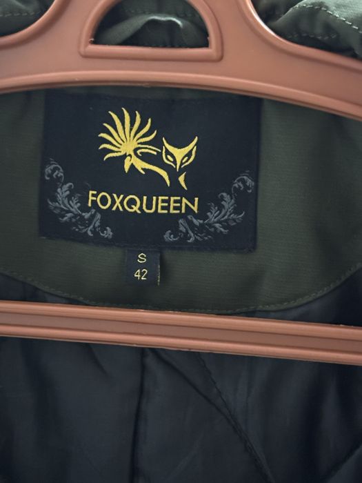 Продам женскую куртку