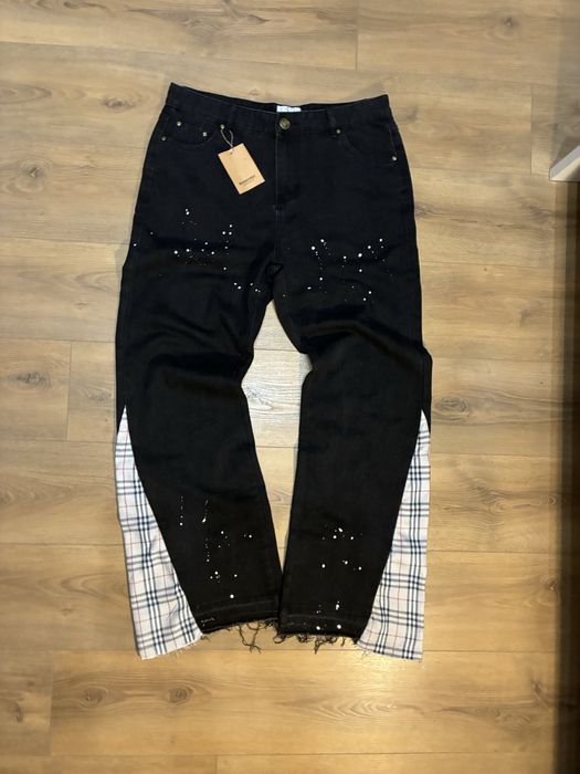pantaloni burberry flared negri marimea M