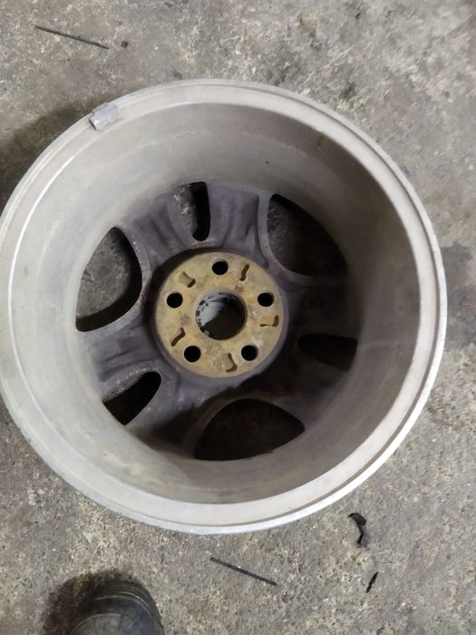 Продам диски тоета