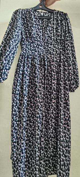 Продам платье 44-46 размера