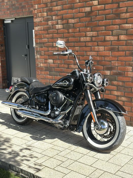 Harley Davidson FLHC Softail Heritage 2019