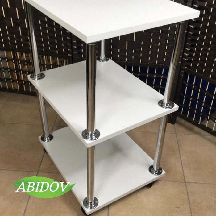 Тележка , помошница  ,  тумбочка  , этажерка  для салона красоты