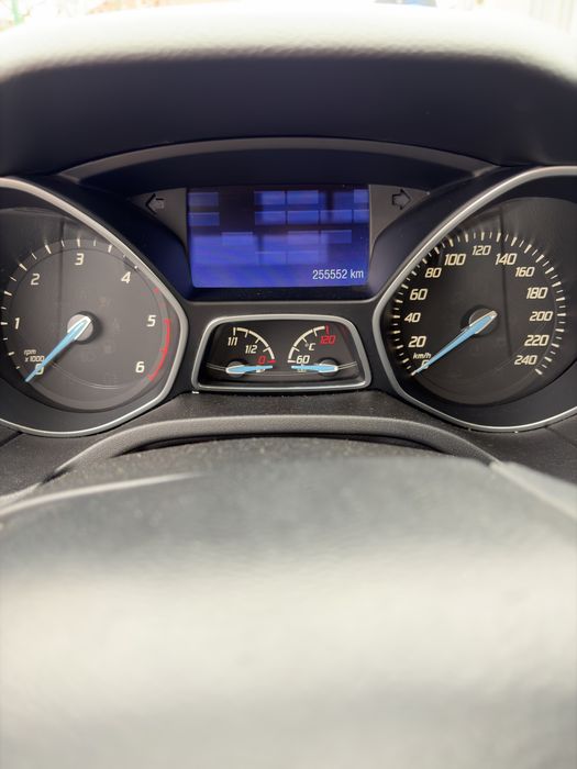 Ford Focus 3 break 2012 1.6 TDCI