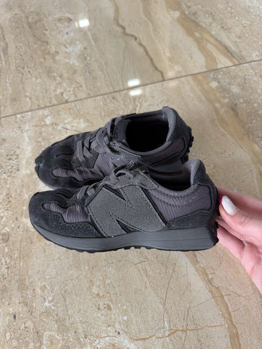 Детски сникърси New Balance 327  30