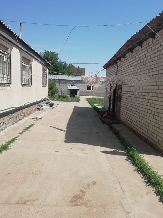 Продам отличный дом в Асане