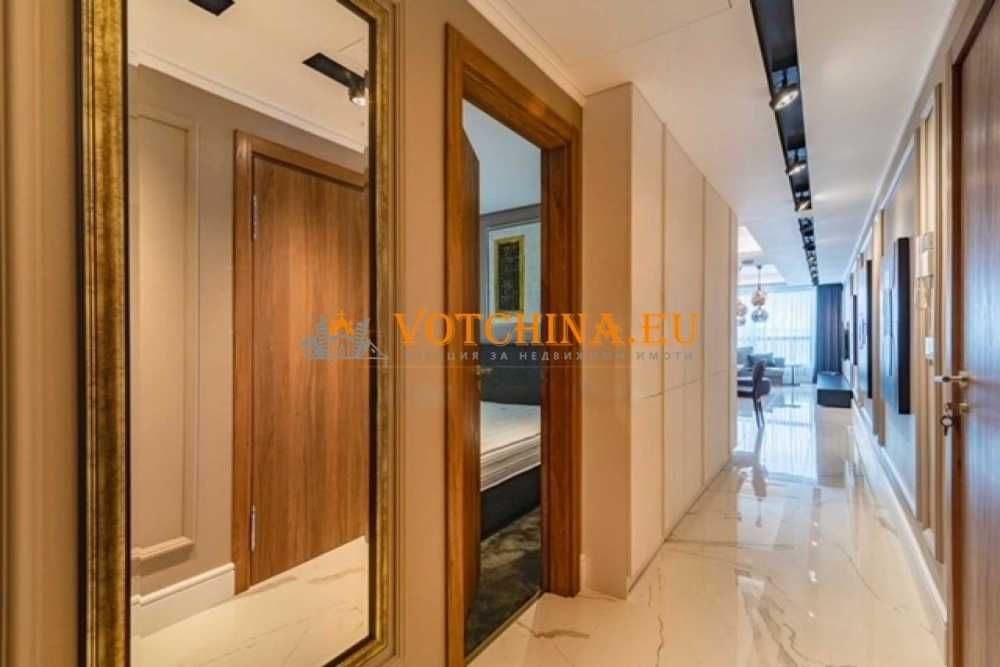 Продава се Тристаен апартамент в Варна, Бриз - 152 кв.м за 2303 €/кв.м - Снимка #17