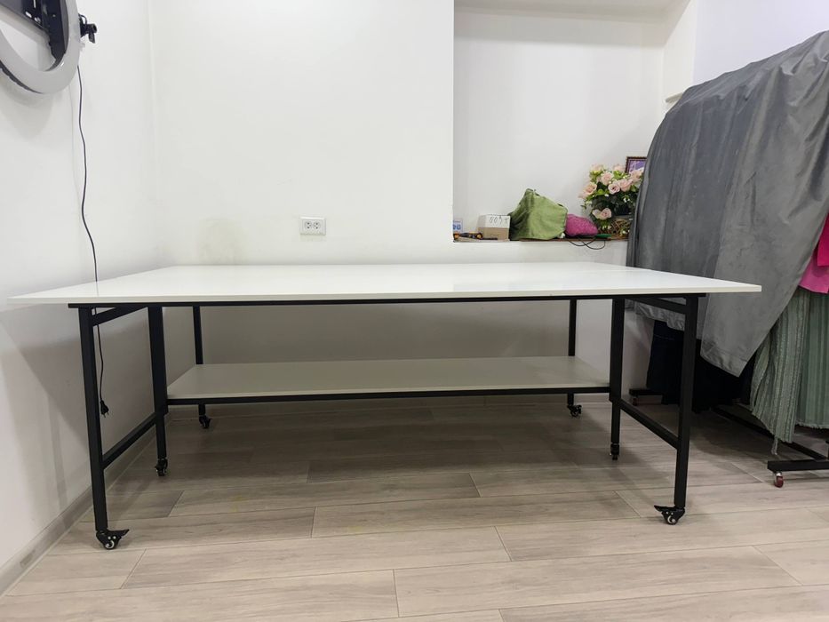 Bichuv stol loft zakazga
