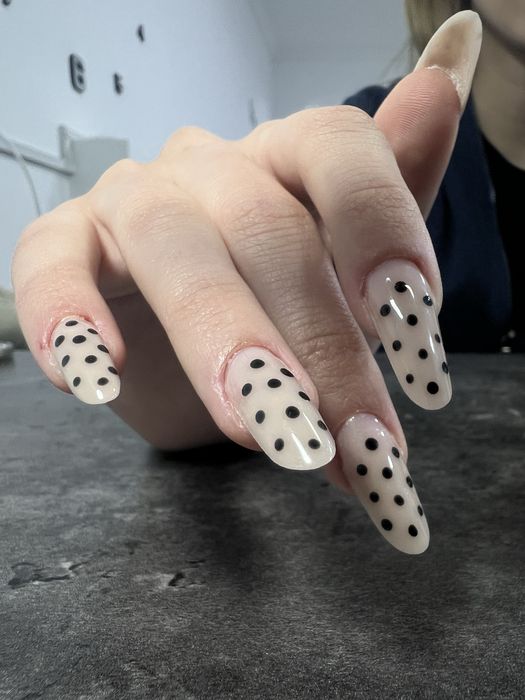 Маникюр -Педикюр