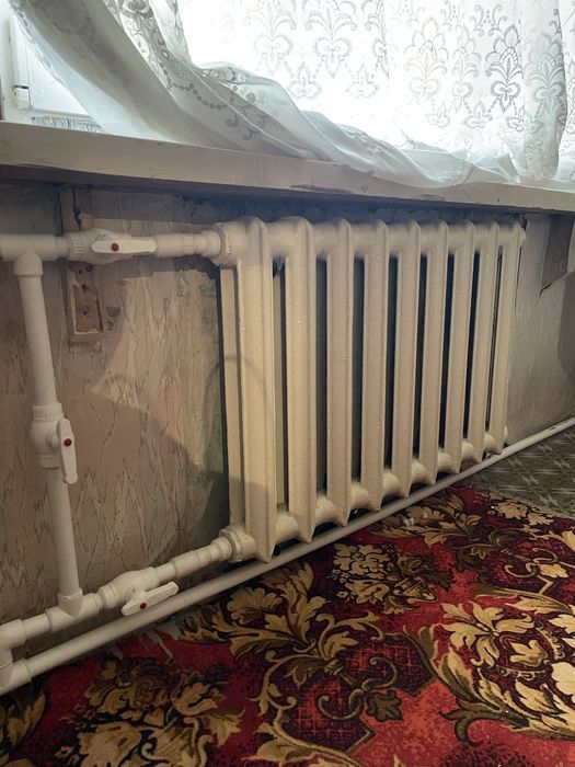 Продаю чугунные батареи ! Состояние отличное !