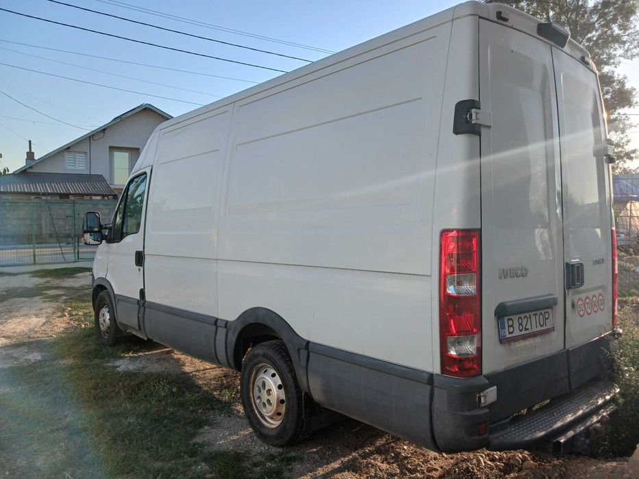Oferta! Iveco Daily 2.3 Diesel, AC, Pilot, an 2014, inmatriculata, primul proprietar