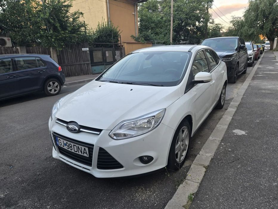 Ford Focus al doilea proprietar consola android incorporata