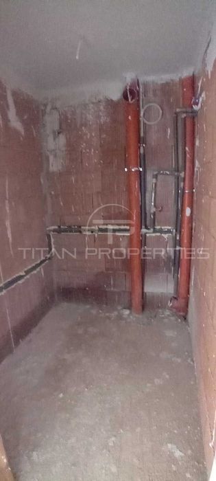 Продава се Двустаен апартамент в Пловдив, Тракия - 70 кв.м за 1072 €/кв.м - Снимка #5